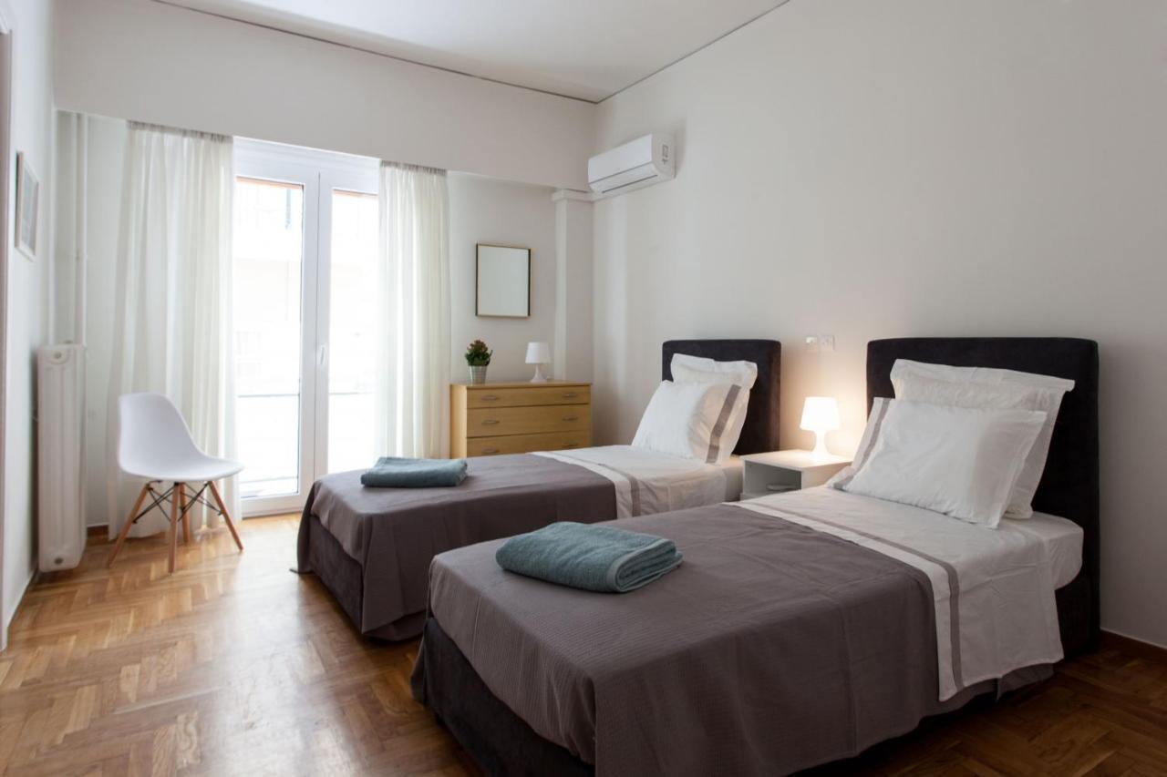 2 Bdrm Apt For Up To 6 Guests Next To Acropolis Museum Athen Eksteriør billede