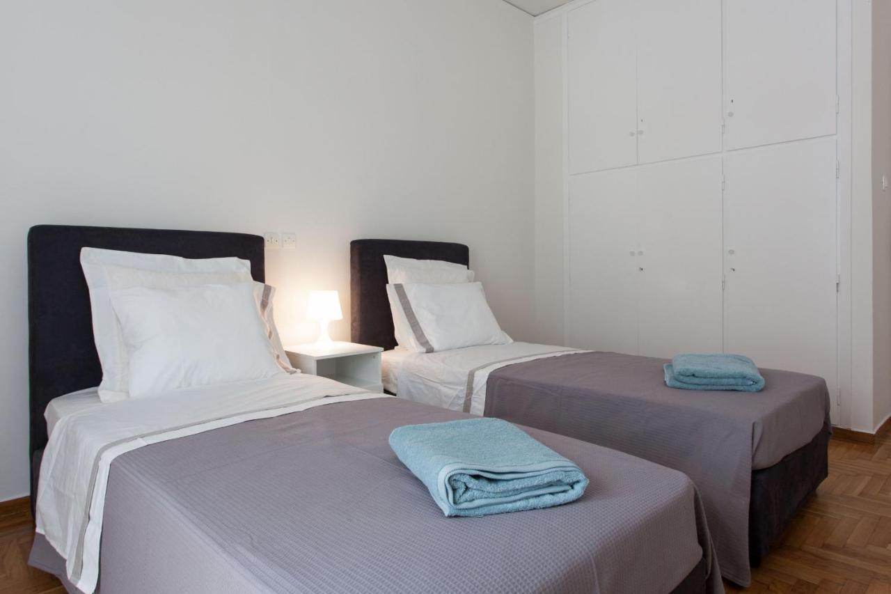 2 Bdrm Apt For Up To 6 Guests Next To Acropolis Museum Athen Eksteriør billede